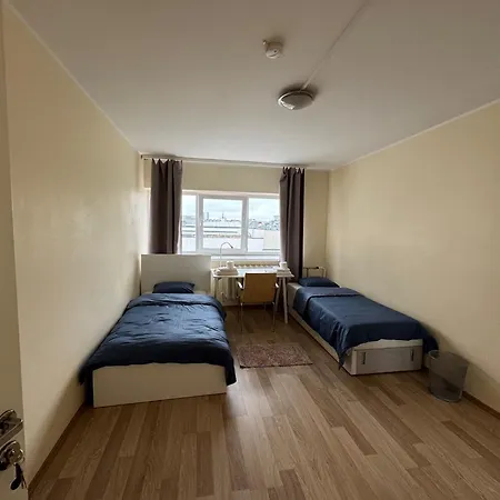 Bright & Peaceful Near Old Town